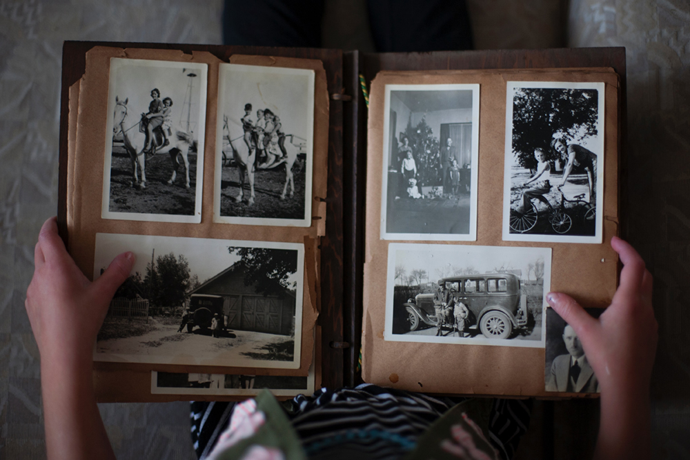Great-Grandma's photo albums - gone
