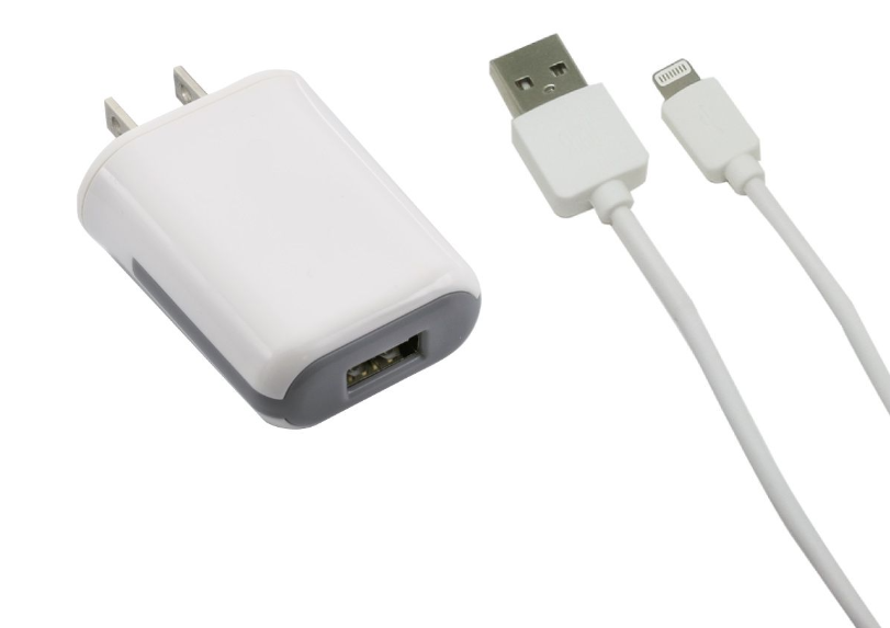 Milwaukee PC - Visiontek 2 Amp Home Charger with 3.2 foot Lightning Cable