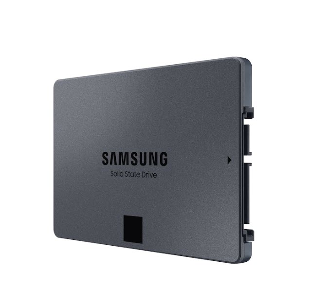Milwaukee PC - Samsung 870 QVO SATA III 2.5" SSD 8TB - Read/Write,  560/530 MB/s